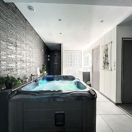 Dream Loft Jacuzzi - Sauna 브레스트 외부 사진